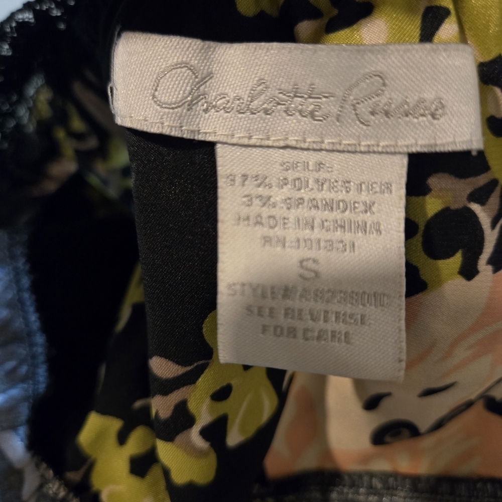 Charlotte Russe Floral and Lace Dress Size S - Picture 5 of 6